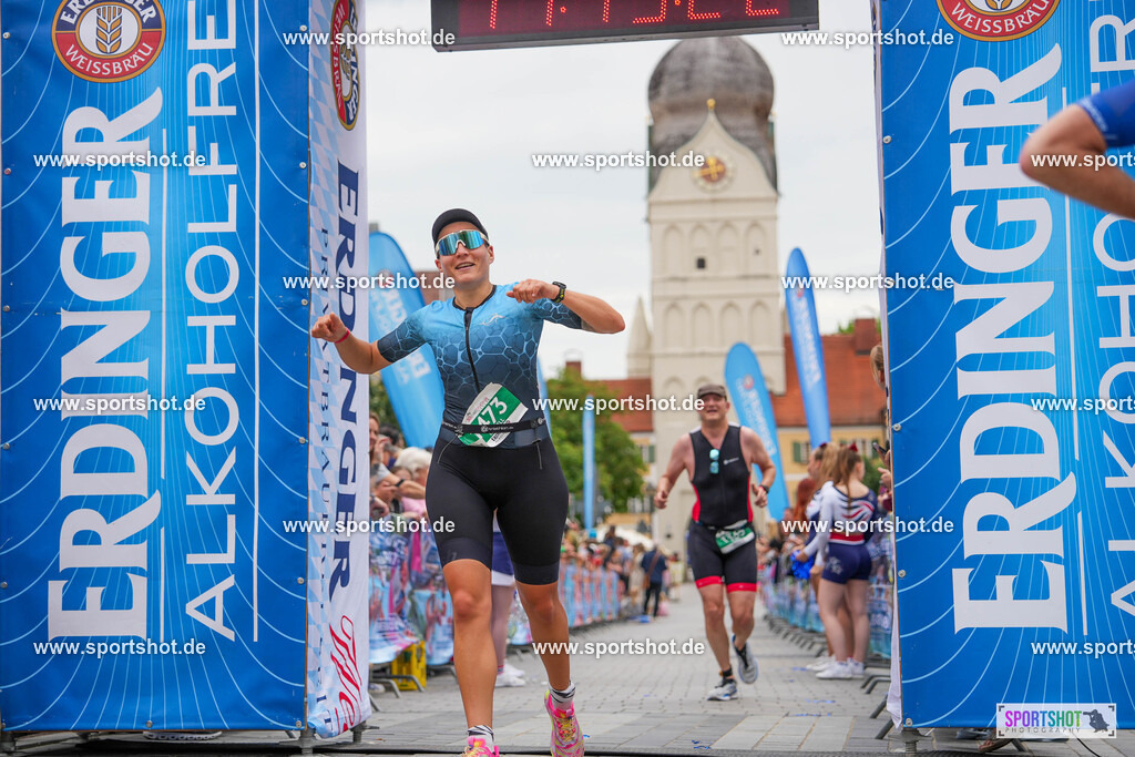 DSC02714 | Stadttriathlon Erding 2025. #yourpictrs #sportshot_your_pictrs @Sportshotphotography #stadttriathlonerding Copyright: www.sportshot.de