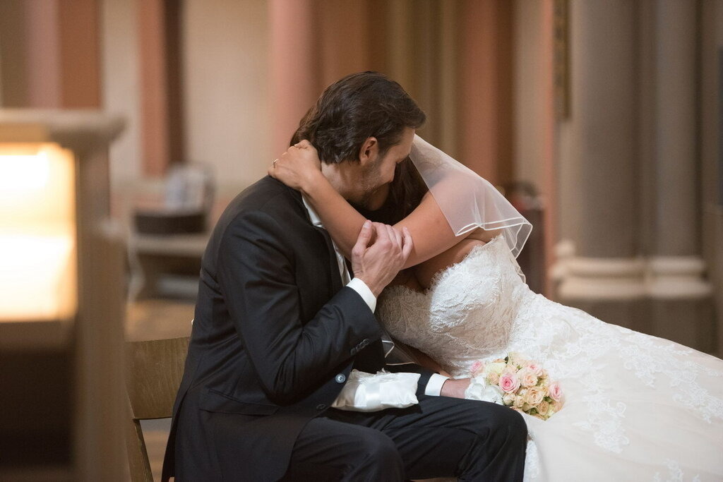 Hochzeit_Trauung_178 | Mein Name ist Arkadius. Ich fotografiere Ihre Hochzeit in Frankfurt und im Umkreis von 200 km. Als Fotograf bin ich noch bekannt im Bereich Business- und Modefotografie.