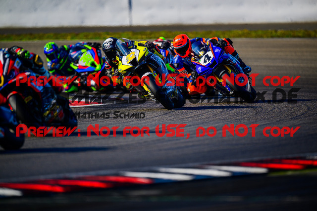 MaZZes_FotoMatrix_240831_6007705_0599 | STK1000