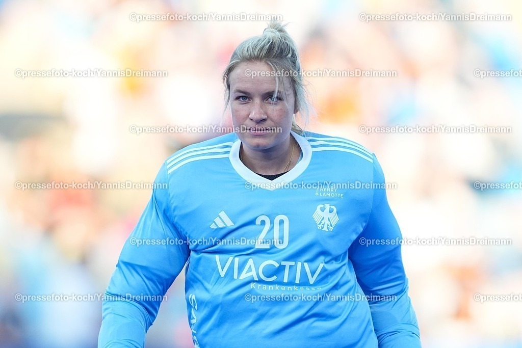 xydrx11082503038 | 11.08.2025, xydrx, Frauen EuroHockey Championship 2025, Gruppenphase, Gruppe A, Deutschland - Niederlande, Sparkassenpark Mönchengladbach: Julia Sonntag (GER #20)