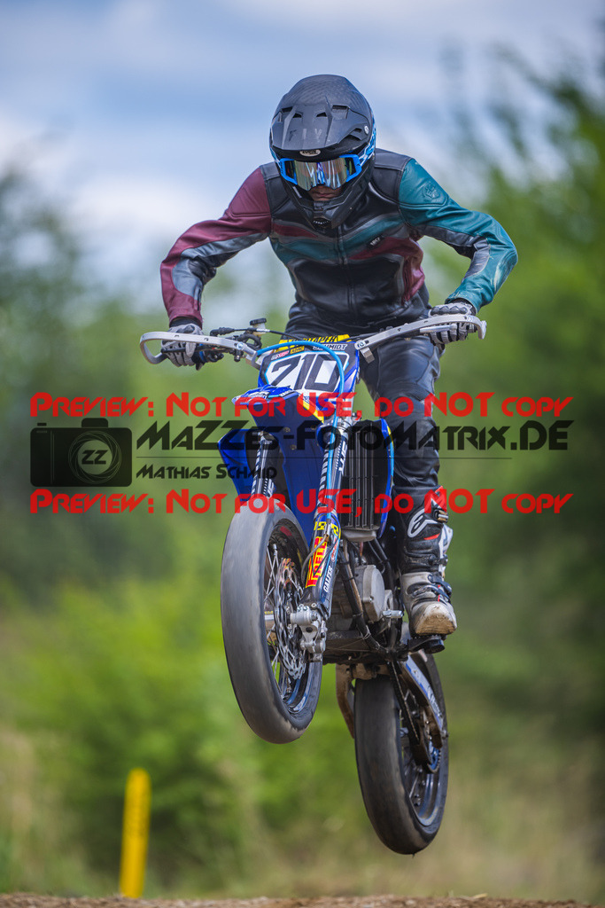 MaZZes_Fotomatrix_240713_6007705_9226 | ROOKIES