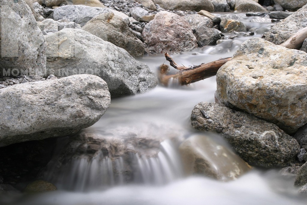 04062922a.jpg | Gebirgsbach auf dem Weg von Pfafflar Richtung Muttekopf, Lechtal, Oesterreich,

*COPYRIGHTS BY: S P O R T P R E S S E F O T O  M.I.S., I N N S B R U C K E R S T R . 12, 87719 M I N D E L H E I M, Tel: 08261/20944 oder 01713812882,  B a n k v e r b: Spk. MN, Kto.Nr: 810013276, BLZ: 73150000, Steuer-Nr.: 140/216/40124 FA-MN Honorar Bitte mit 7% MwSt und Belegexempl.   - Realisiert mit Pictrs.com