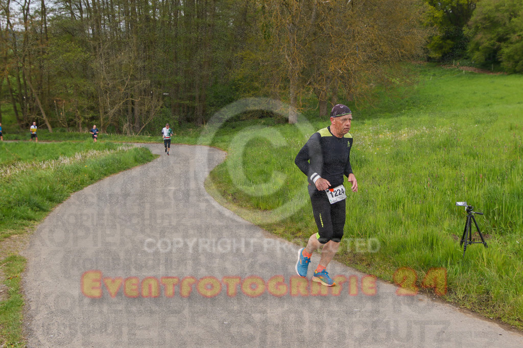 220501_1011_EV8_9829 | Sportfotografie im Rhein-Sieg Kreis, Köln, Bonn, NRW, Rheinland Pfalz, Hessen, etc. Unser Tätigkeitsfeld umfasst den Laufsport vom Volkslauf über den Marathon, Duathlon, Triathon bis zum Ultralauf wie Kölnpfad Ultra oder Schindertrail.