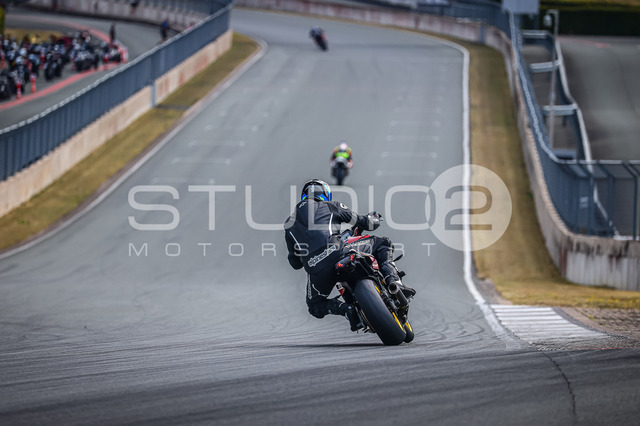 0042-260815BB-030_42 | Deine Full-Service-Agentur für ✔️Videoproduktionen und ✔️Motorsportfotografie Jetzt Angebot anfragen!