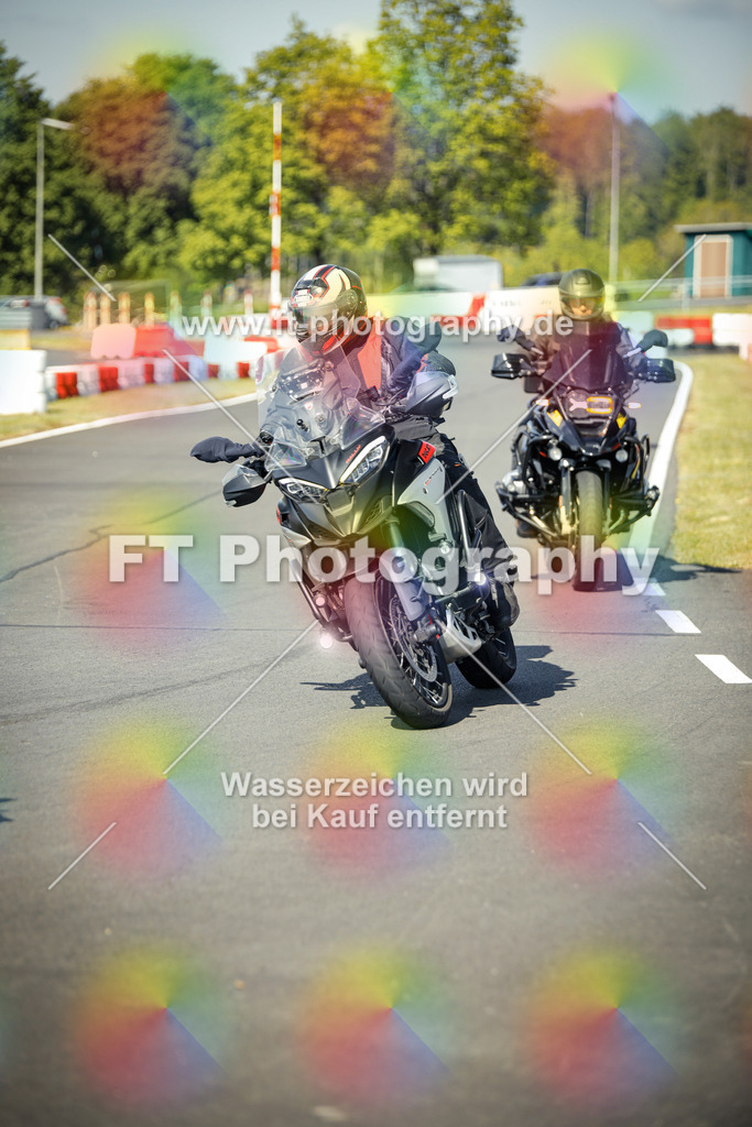 OBK_Mai_Justin_Uwe-10432 | Hier findet Ihr Bilder von Touristenfahrten auf der Nürburgring Nordschleife oder von anderen Veranstaltungen die ich besucht habe. Viel Spass beim Durch Schauen 