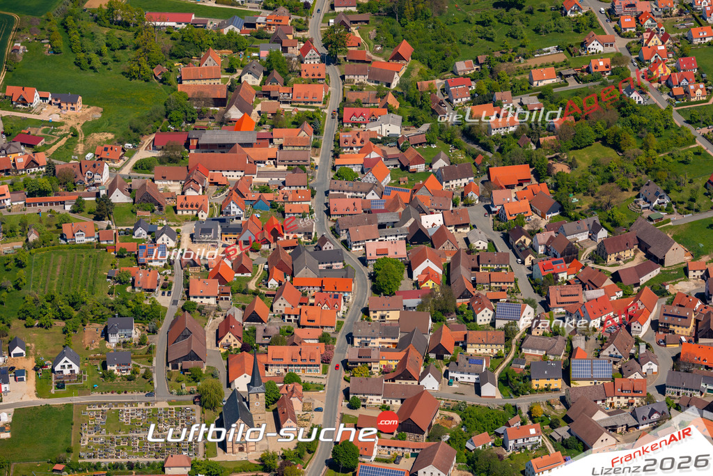 Das Luftbild der Stadt Hetzles wurde 2019 vom Flugzeug heraus erstellt (keine Drohne) Aufnahmehöhe ca.400 Meter- hohe Auflösung- beste Druck-Qualität garantiert!