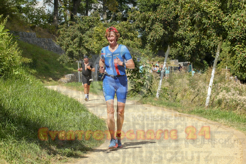 250824_1243_EX1_0308 | Sportfotografie im Rhein-Sieg Kreis, Köln, Bonn, NRW, Rheinland Pfalz, Hessen, etc. Unser Tätigkeitsfeld umfasst den Laufsport vom Volkslauf über den Marathon, Duathlon, Triathon bis zum Ultralauf wie Kölnpfad Ultra oder Schindertrail.