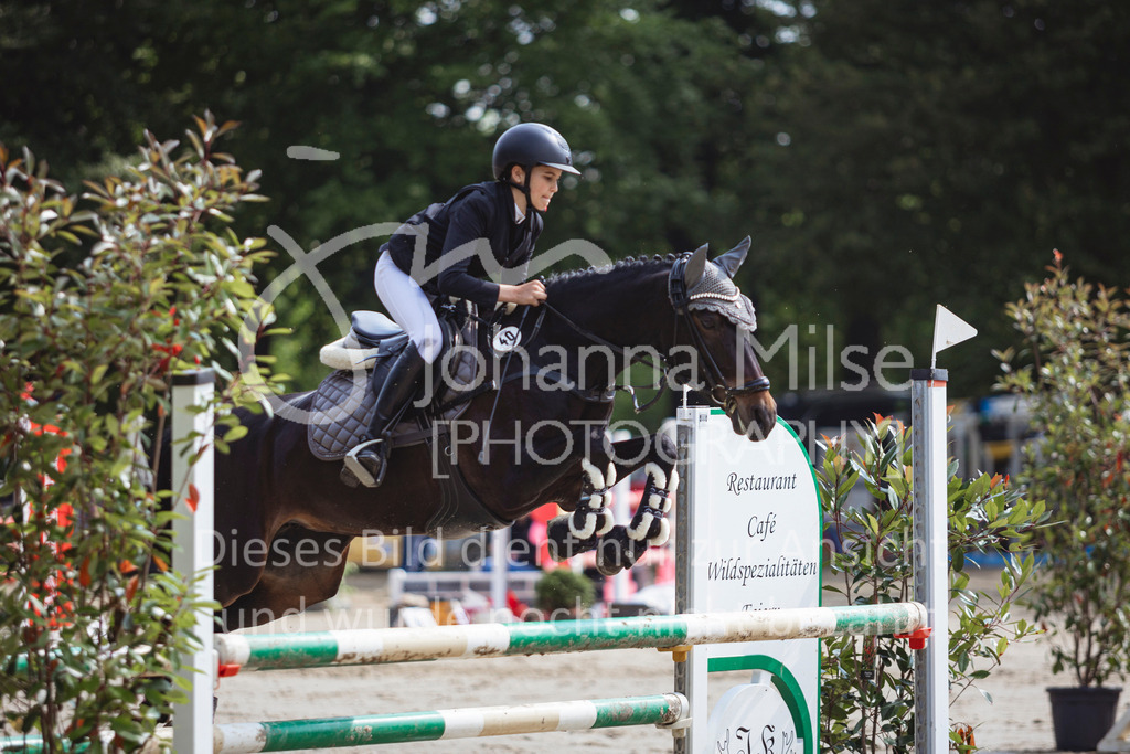 240519_Kalthof_Ponytrophy-205 | Deine schönsten Turniermomente als professionelle Fotos! Entdecke hochwertige Pferdesport-Fotografie im Online-Shop. Jetzt Fotos finden & bestellen!