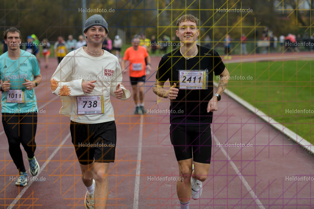 Neusser Erftlauf 2025  | 15km Neusser Erftlauf 2025 Foto: Heldenfoto.de