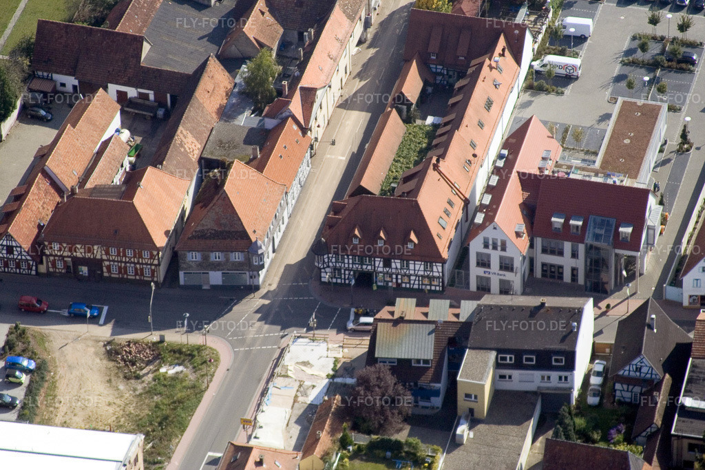 Luftbild: Bahnhofstraße x Hauptstraße x Rheinstr in Kandel im Bundesland Rheinland-Pfalz in Deutschland. Foto: IMG_8300.jpg vom 07.10.2007 durch Werner Riehm/FLY-FOTO.de