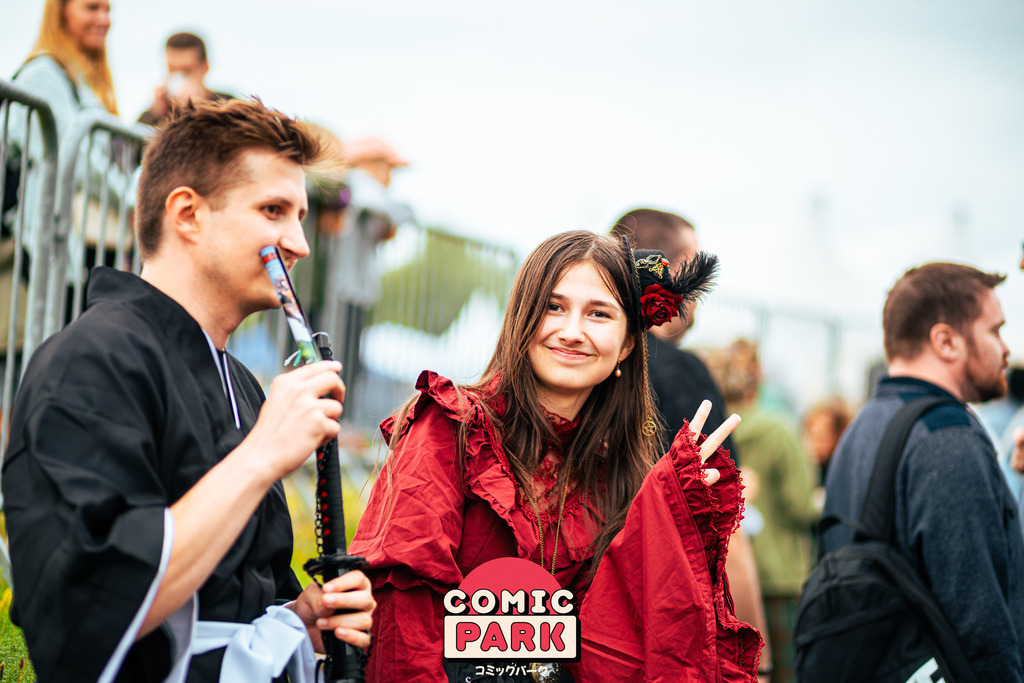 Tom Wenig -Comicpark ROS2026 SA-0423 | Hier findet ihr eure Fotografien und verschiedenste Motive zum Bestellen. - Realisiert mit Pictrs.com
