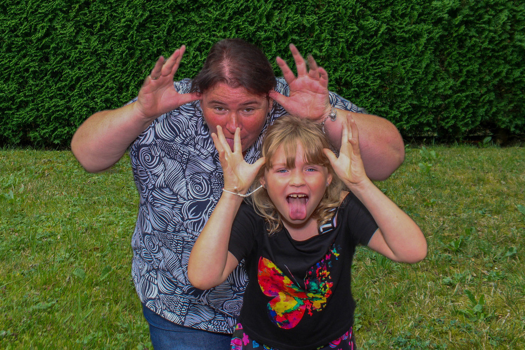 top-top.de-250601-345 | Foto, Video, Fotografie, Videografie, Fotobox, DJ, Discjockey, Musik, Musikbox, Veranstaltung, Photobooth, Amazon, Ebay, Buchtipp, Bestseller, Autor, Verlag, Buch, Wesel, Hamminkeln, NRW, Dinslaken, Rees, Drohne, Hochzeit, Party, Fotobox, Wesel, Fotograf