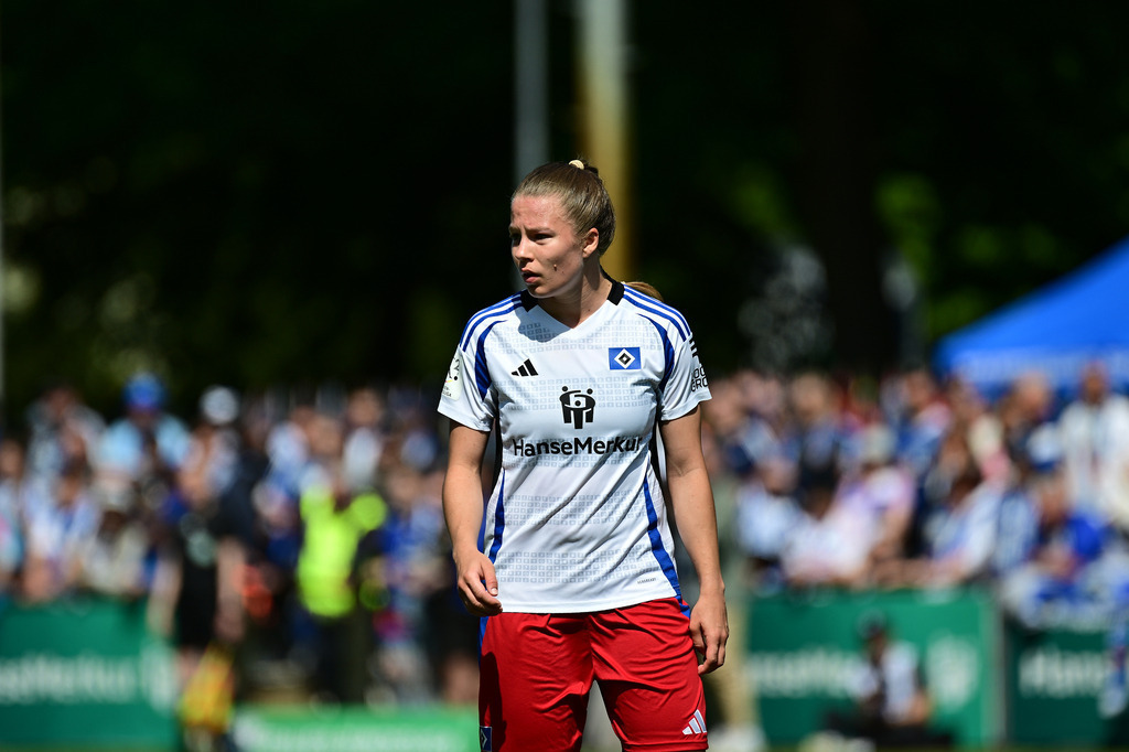 Fußball I Frauen I Saison 2024-2025 I 2. Bundesliga I 25. Spieltag I Hamburger SV - SC Freiburg II | Der Sportfotograf. - Realisiert mit Pictrs.com