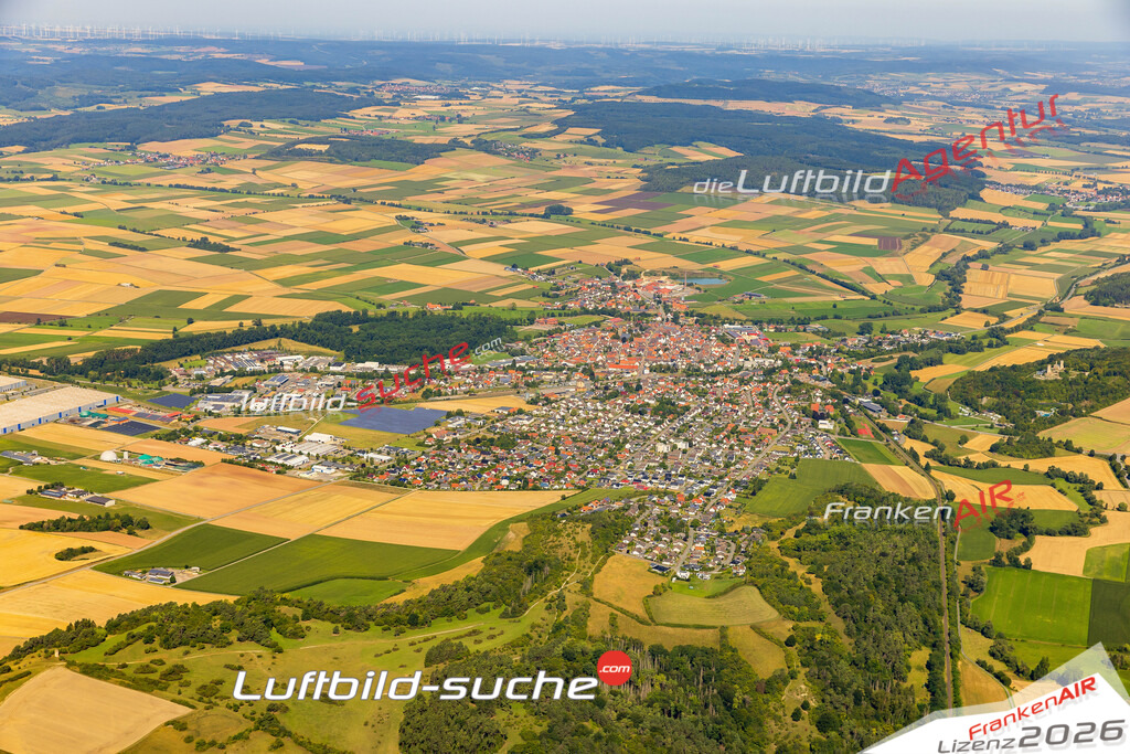 Luftaufnahme der Stadt Volkmarsen - Die Luftaufnahme wurde 2025 vom UL-Flugzeug heraus erstellt ( keine Drohne ) - Hochauflösende Luftaufnahme - für professionelle Ausdrucke geeignet. Die Geschenkidee !Hier alle&nbsp;Infos zur Lizenzierung der LuftaufnahmeWir fliegen auch dieses Jahr wieder in Ihre Region um Luftbilder zu erstellen.- Luftbild anfragen