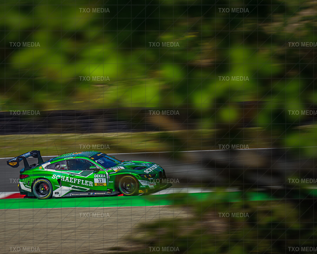 TXM07330 | Exklusive Motorsport-Fotografie aus Leipzig von TXO Media – für Rennfahrer, Teams & Sponsoren. Sausemuth liefert starke Bilder, die Emotion zeigen. Jetzt buchen & glänzen! - Realisiert mit Pictrs.com