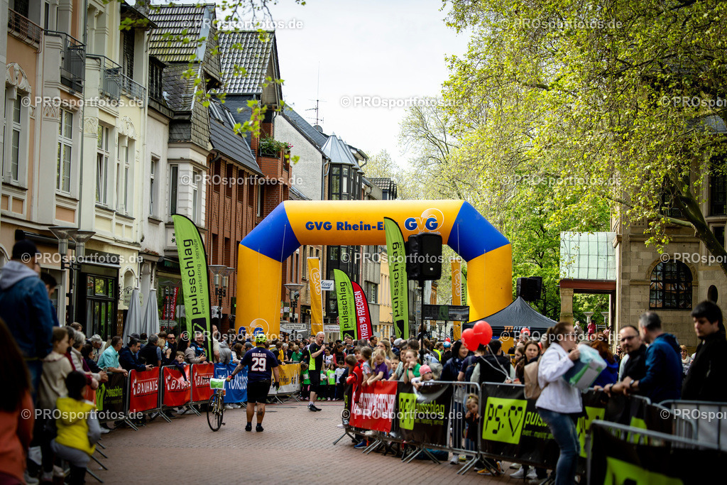 GVG Fruehlingslauf in Frechen, 07.05.2023 | Impressionen vom GVG Fruehlingslauf am 07.05.2023 in Frechen (Nordrhein-Westfalen). Foto: BEAUTIFUL SPORTS/Axel Kohring
