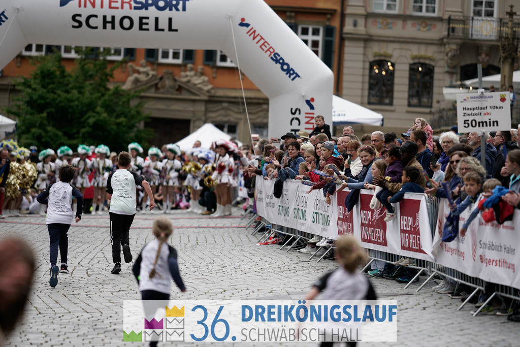 Stadtwerke Schüler und Jugendlauf 1,7km | 3koenigslauf 2022 Stadtwerke Schüler und Jugenlauf 1,7km - Realisiert mit Pictrs.com