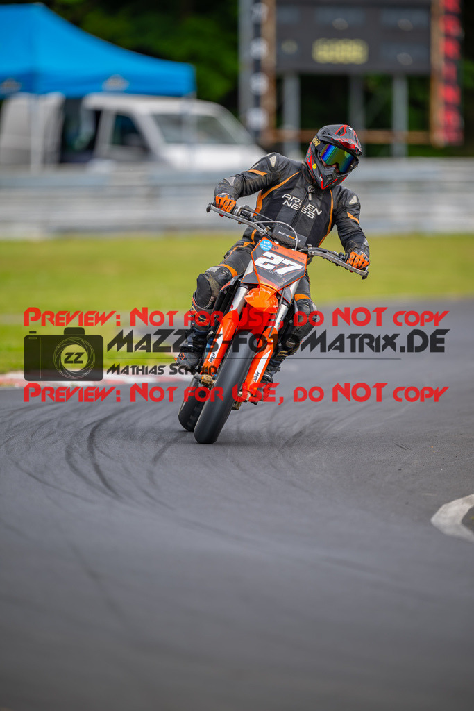 MaZZes-Fotomatrix-20260508-51745 | G1