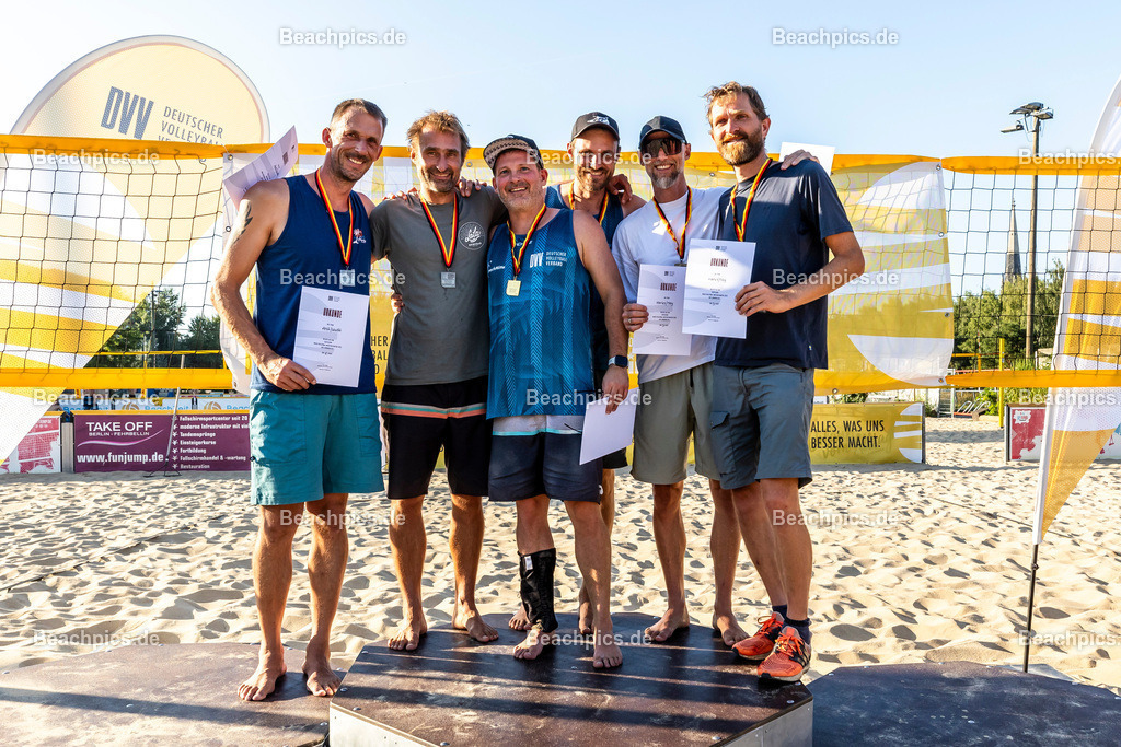 2023-00086461-DSBM-Deutsche-Senioren-Beach-Meisterschaft | Siegerehrung Platzierte DSBM 2023