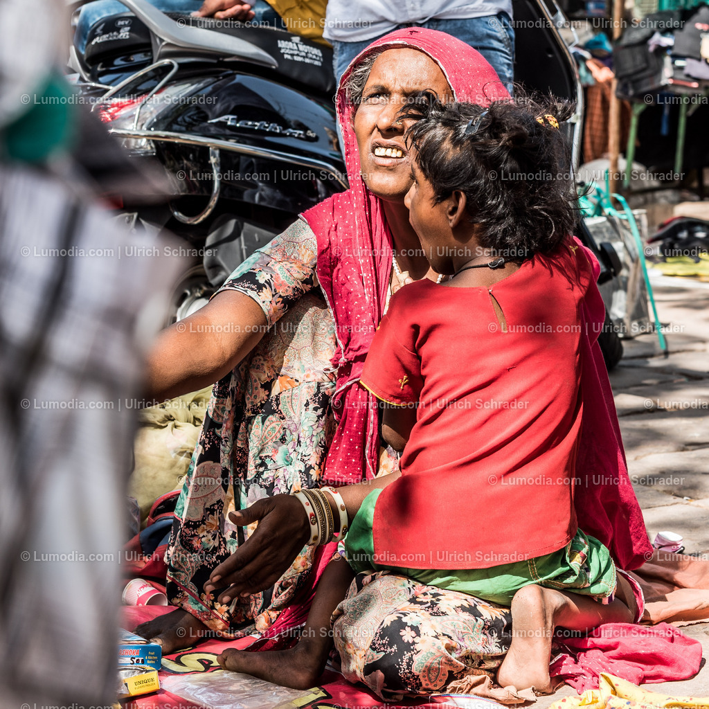 202510-187 | Stockfoto und Bilderpool mit Bildmaterial aus Deutschland, dem Harz, Halberstadt, Quedlinburg, Wernigerode und weltweit. Qualitativ hochwertige und professionelle Fotos anschauen und kaufen. - Realisiert mit Pictrs.com