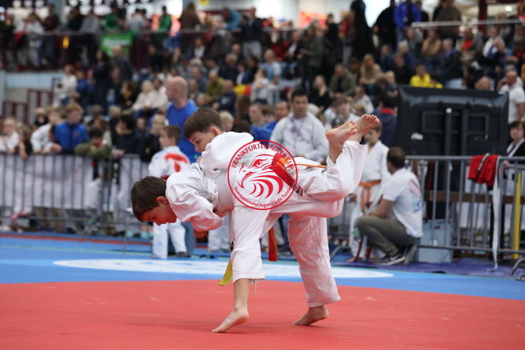 1J7A3183 | Fotos vom Adler Cup - Pictures from Adler Cup

Hier findet Ihr alle Eindrücke und großen Momente der Adler Cup Wochenenden. Here you will find all impressions and great moments of the Adler Cup weekends. - Realisiert mit Pictrs.com