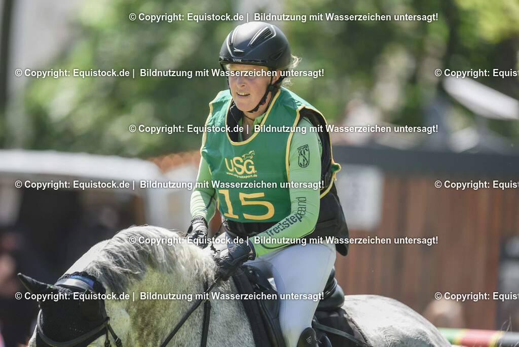 20230527_27_CCI4_Gelände_0221 | equistock