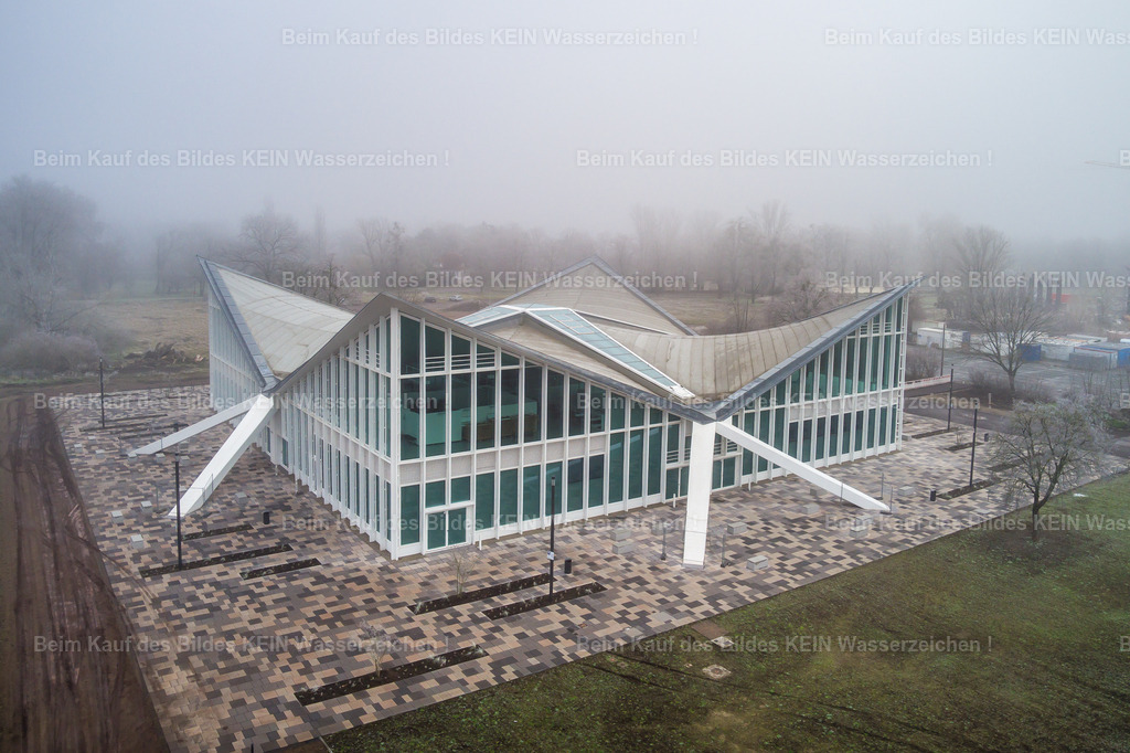 Hyparschale_Reif_Nebel_Winter_Stadtpark-0008 | Hyparschale im Nebel mit Reif - Realisiert mit Pictrs.com