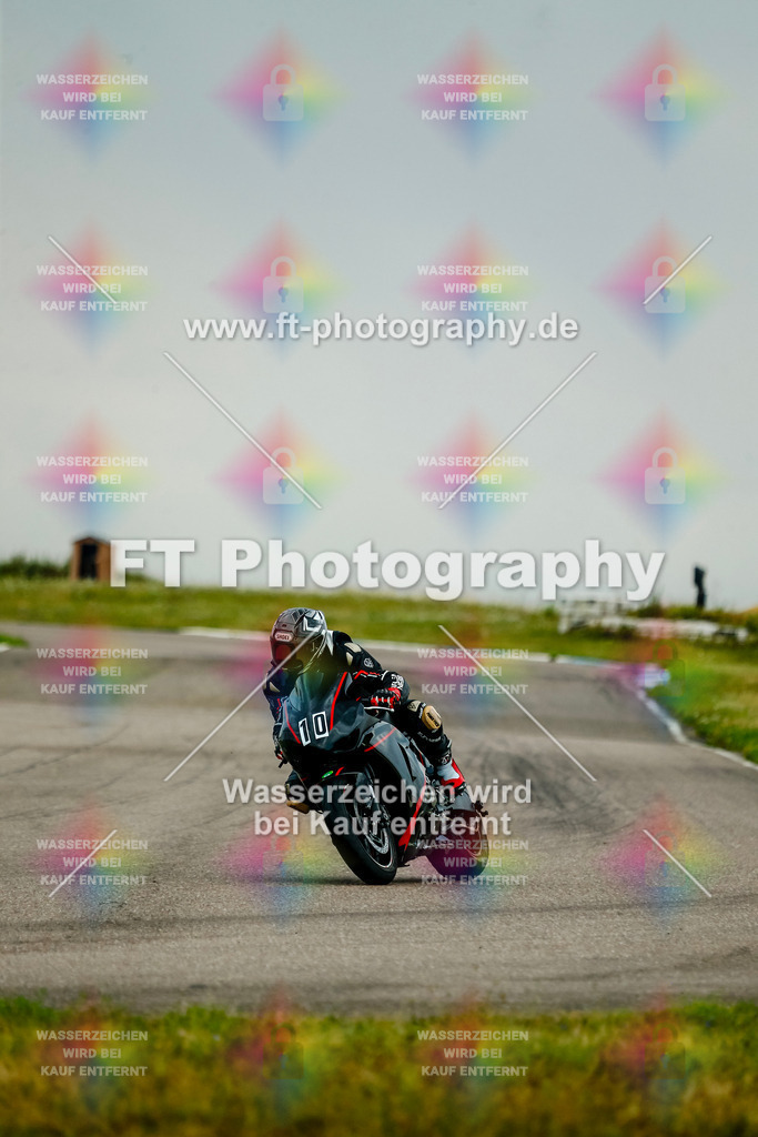 Chambley Juli-1675 | Hier findet Ihr Bilder von Touristenfahrten auf der Nürburgring Nordschleife oder von anderen Veranstaltungen die ich besucht habe. Viel Spass beim Durch Schauen 