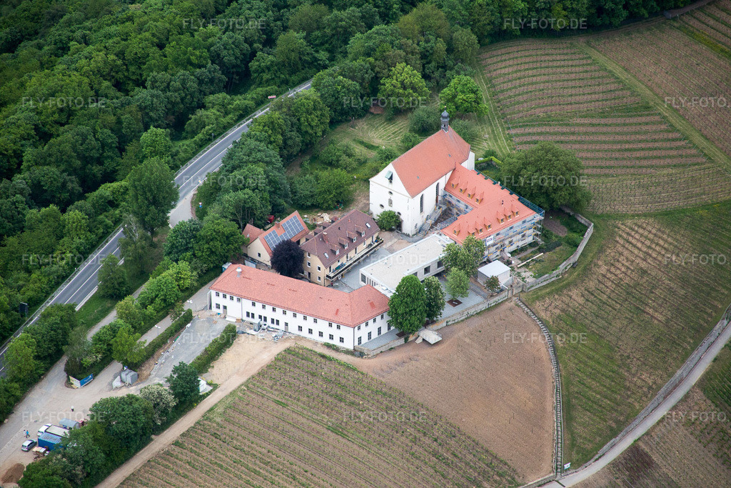 Luftbild: Vogelsburg im Ortsteil Escherndorf in Volkach im Bundesland Bayern in Deutschland. Foto: IMG_078873.jpg vom 14.05.2015 durch Werner Riehm/FLY-FOTO.de
