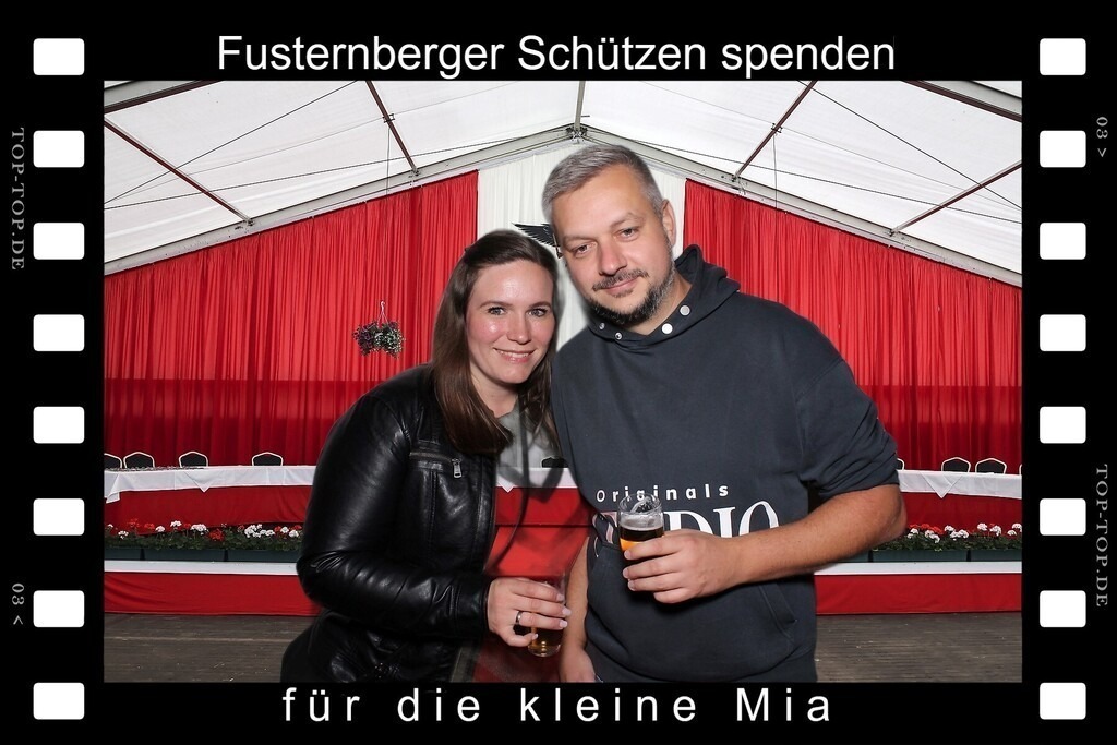 top-top.de 240928-017 | Foto, Video, Fotografie, Videografie, Fotobox, DJ, Discjockey, Musik, Musikbox, Veranstaltung, Photobooth, Amazon, Ebay, Buchtipp, Bestseller, Autor, Verlag, Buch, Wesel, Hamminkeln, NRW, Dinslaken, Rees, Drohne, Hochzeit, Party, Fotobox, Wesel, Fotograf