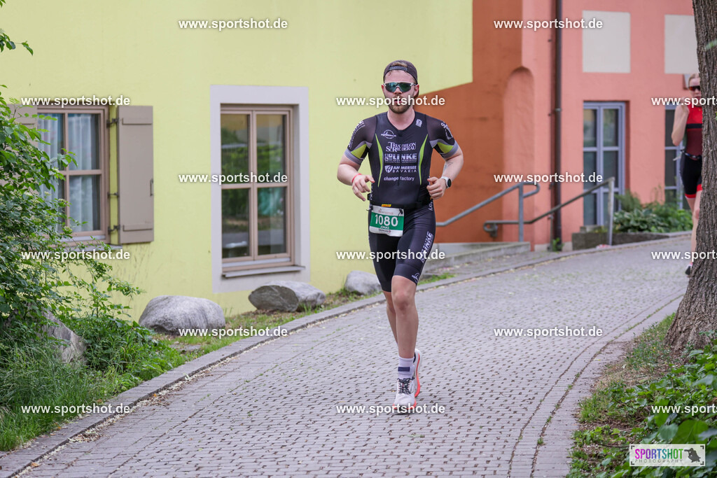 KSZ_4040 | Stadttriathlon Erding 2025. #yourpictrs #sportshot_your_pictrs @Sportshotphotography #stadttriathlonerding Copyright: www.sportshot.de