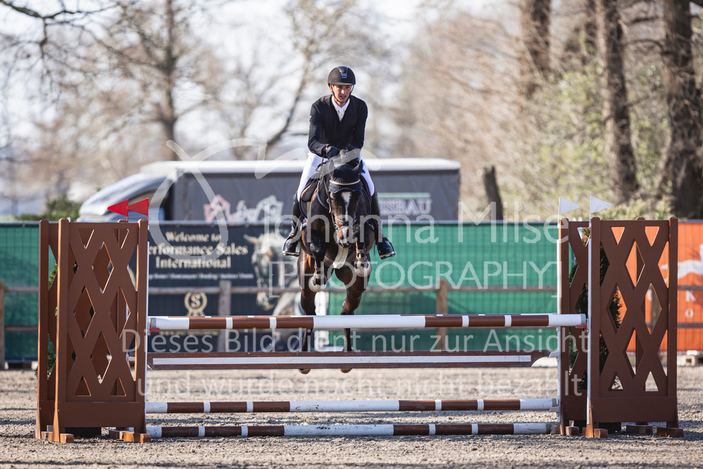 250408_Mühlen_SprPf-A2-228 | Deine schönsten Turniermomente als professionelle Fotos! Entdecke hochwertige Pferdesport-Fotografie im Online-Shop. Jetzt Fotos finden & bestellen!