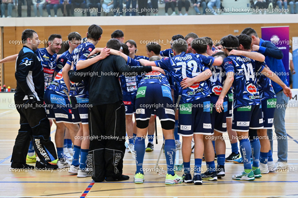 VSV Unihockye vs. KAC Floorball | Jubel VSV Unihockey Mannschaft, VSV Unihockye vs. KAC Floorball, VSV Unihockye vs. KAC Floorball am 13.04.2025 in Villach (Ballspielhalle St. Martin), Austria, (Photo by Bernd Stefan)