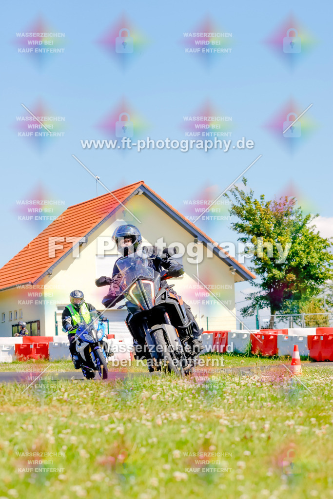 _MOT9207 | Hier findet Ihr Bilder von Touristenfahrten auf der Nürburgring Nordschleife oder von anderen Veranstaltungen die ich besucht habe. Viel Spass beim Durch Schauen 