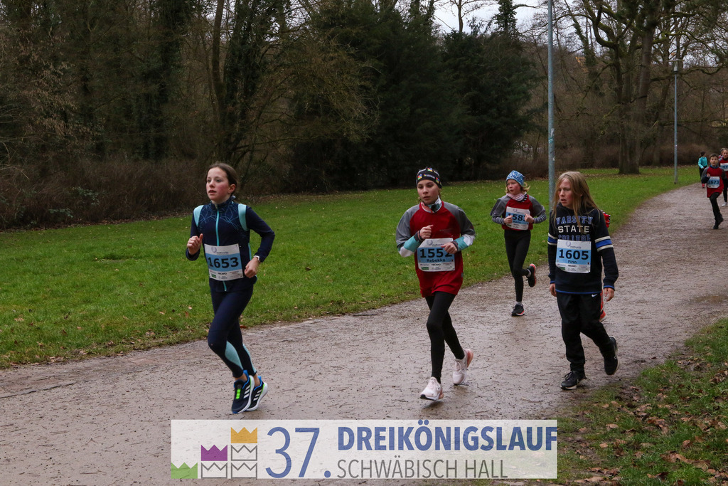 Stadtwerke Jugendlauf 1700m | 3 Koenigslauf 2023 - Realisiert mit Pictrs.com
