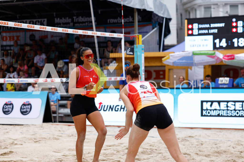 Obi BeachTour 2026 - Basel | BASEL, SWITZERLAND - JULY 17: SHANA ZOBRIST (SUI) and ANNA LUTZ (SUI) during the Obi BeachTour 2026 match between ZOBRIST / LUTZ (SUI) and CSONTOS / DEECKE (SUI) at Barfüsserplatz on July 17, 2026 in Basel, Switzerland. - Realisiert mit Pictrs.com