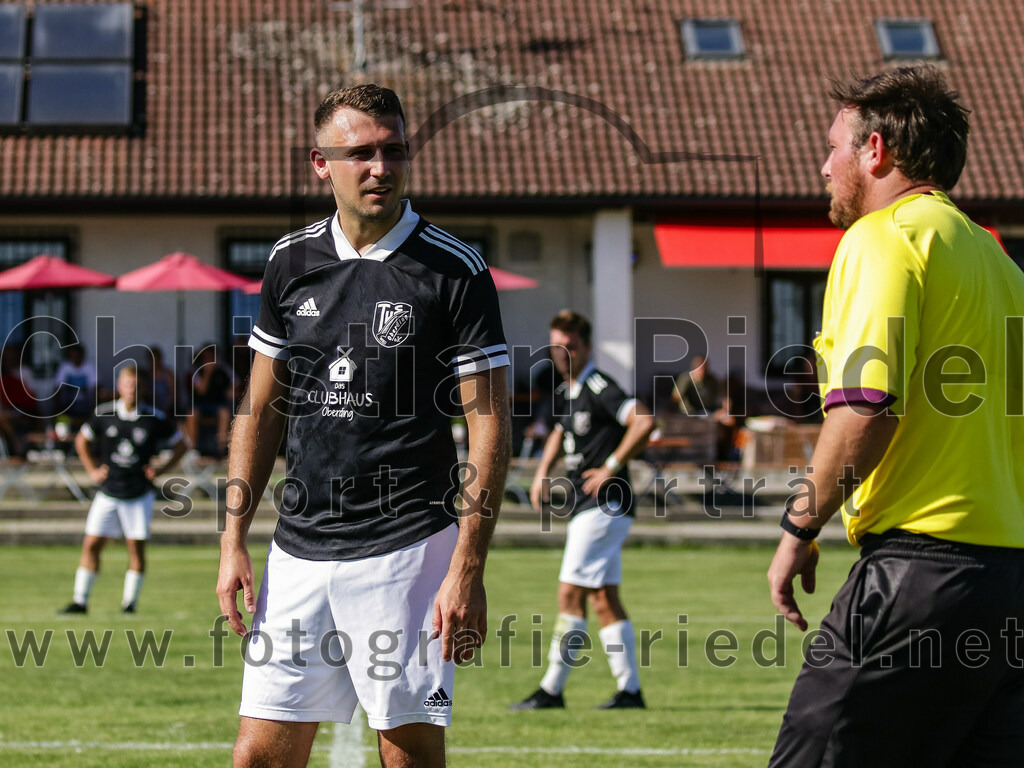2023-08-20_065_TuS_Oberding_gegen_FC_Finsing_II | Oberding, Deutschland, 20.08.2023:
Fußball, Kreisklasse 2023 / 2024, 3. Spieltag, TuS Oberding gegen FC Finsing II, Endergebnis: 1:1

Foto: Christian Riedel / fotografie-riedel.net