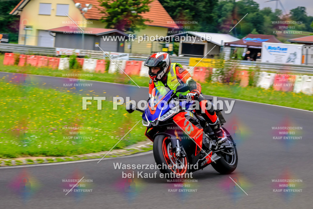 VBK-7278 | Hier findet Ihr Bilder von Touristenfahrten auf der Nürburgring Nordschleife oder von anderen Veranstaltungen die ich besucht habe. Viel Spass beim Durch Schauen 