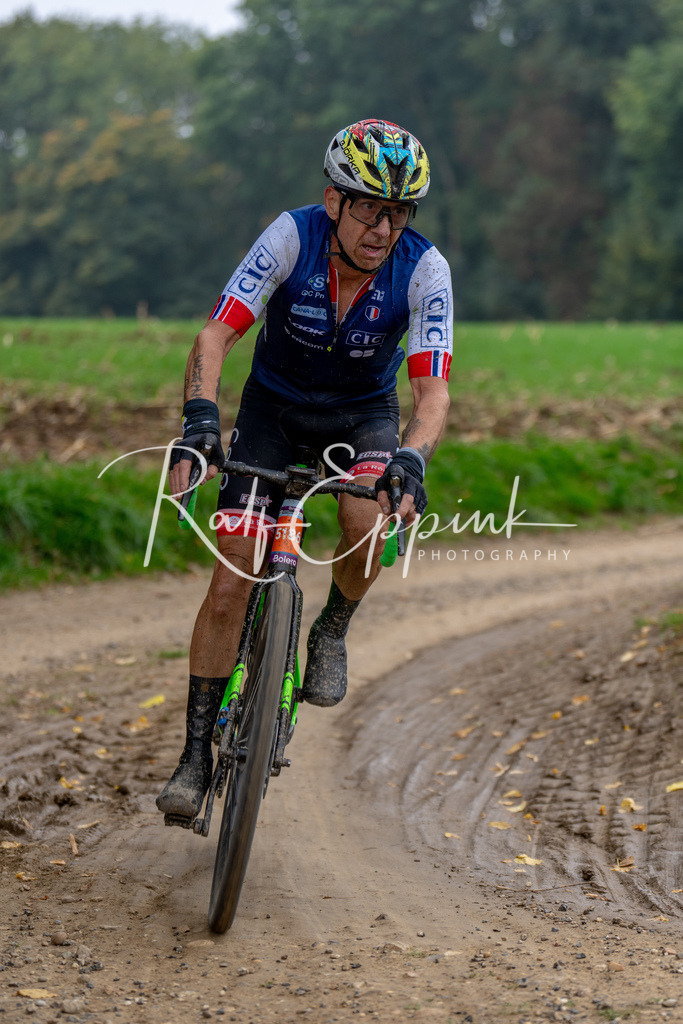 Ralf Eppink Photography 20251011_DSC02022 | Sportfotografie, Eventfotografie, Porträtfotografie, Radsport Fotograf, Triathlon Fotograf, Düsseldorf Fotograf, Köln Fotograf, Actionfotografie, Teamfotografie, Peoplefotografie, Business Portraits, Veranstaltungsfotografie, Reportagefotografie - Realisiert mit Pictrs.com