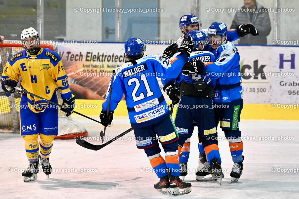 ESC SPARKASSE STEINDORF vs. EHC Althofen | #21 Walder Patrik ESC Steindorf, #69 Kropiunig Arno EHC Althofen, Jubel ESC Steindorf, #79 Petrik Benjamin ESC Steindorf, #64 Stichauner Fabian ESC Steindorf, #46 Maurer Julian ESC Steindorf, ESC SPARKASSE STEINDORF vs. EHC Althofen, ESC SPARKASSE STEINDORF vs. EHC Althofen am 06.03.2026 in Steindorf (Ossiachersee Halle), Austria, (Photo by Bernd Stefan)