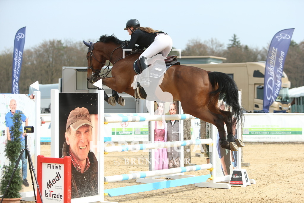 DL2Q2704 | Willkommen bei Brunnmayr - Design & Fotografie – Ihrem Spezialisten für Reitturniere und Pferdeveranstaltungen in Oberösterreich, Salzburg und Bayern! Seit über 17 Jahren sind wir leidenschaftlich dabei.