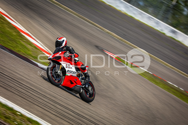 0212-240624_NR-011_212 | Deine Full-Service-Agentur für ✔️Videoproduktionen und ✔️Motorsportfotografie Jetzt Angebot anfragen!