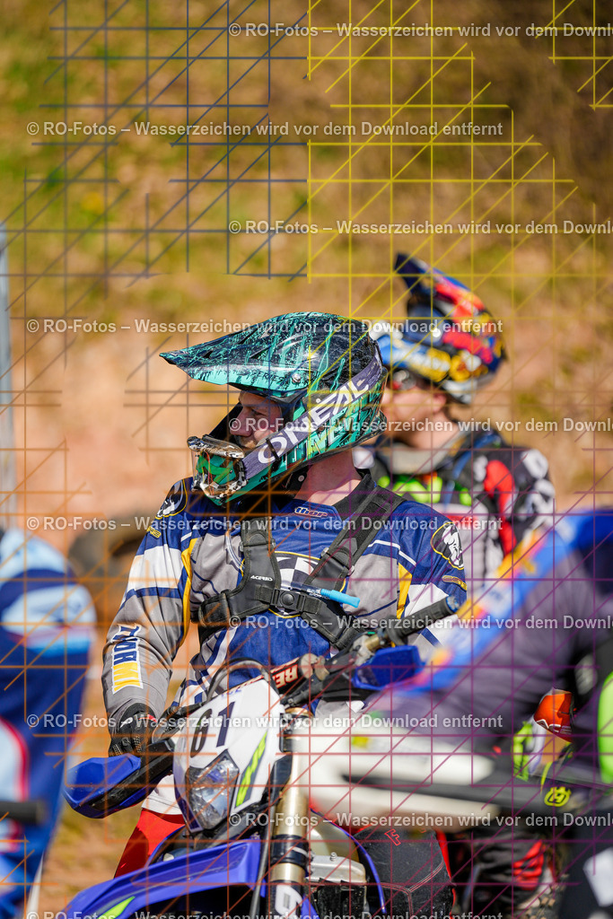 2 Lauf Mernes-87 | Sportfotografie von RO-Fotos: Motorsport, Motocross, Enduro, Laufveranstaltungen und Triathlon. Professionelle Fotos von Sportlern und Events. - Realisiert mit Pictrs.com
