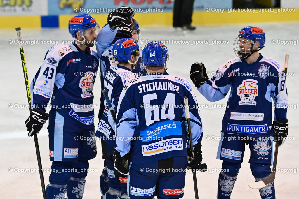 ESC Steindorf vs. EC Hornets Spittal 25.2.2024 | Jubel ESC Steindorf, #43 Oraze Martin ESC Steindorf, #57 Wilfan Franz ESC Steindorf, #64 Stichauner Fabian ESC Steindorf, #69 Kreuzer Philipp ESC Steindorf, ESC Steindorf vs. EC Hornets Spittal 25.2.2024, ESC Steindorf vs. EC Hornets Spittal 25.2.2024 am 25.02.2024 in Steindorf (Ossiachersee Halle), Austria, (Photo by Bernd Stefan)