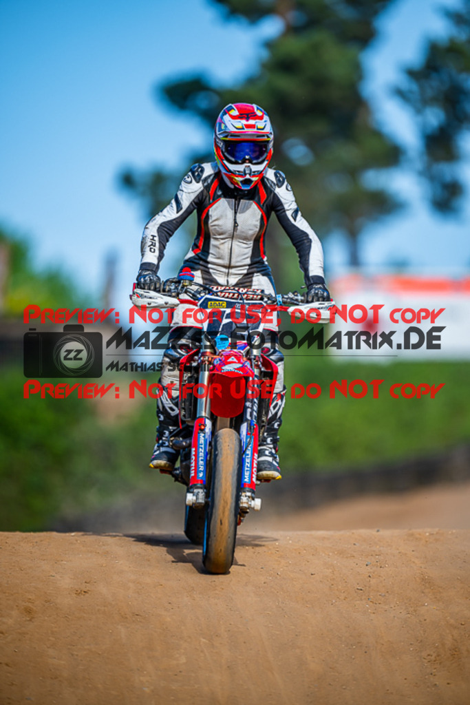 MaZZes_FotoMatrix_220528_5414 | Fotograf Mathias Schmid
Sportfotograf,
Eventfotograf,
Hochzeitsfotograf,
Portraitfotograf