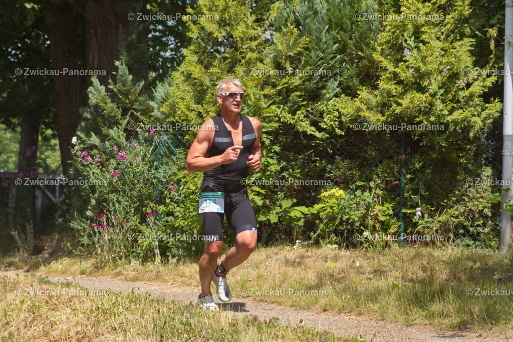 2023_0630_KoberTriathlon_DPM-OLY1186 | Urban. Natur. Panorama. Luftbild. 
Der Bildershop für aufregende Perspektiven!
Für Deko, Wandbild und Kalender!
Wir bringen LED-Bilder zum Leuchten!
