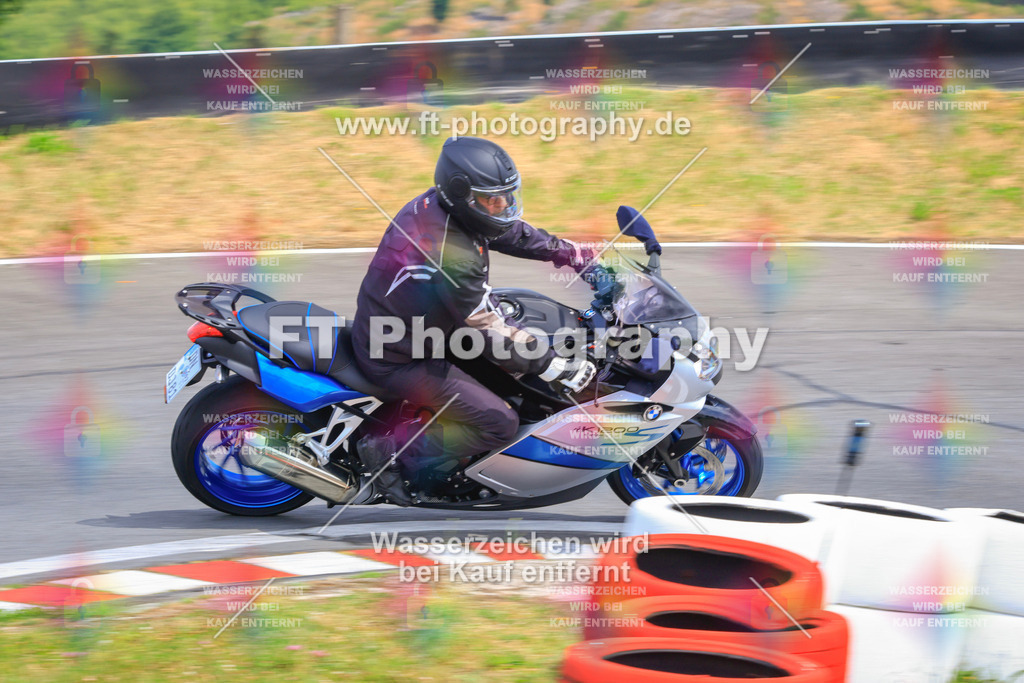 _DSK2553 | Hier findet Ihr Bilder von Touristenfahrten auf der Nürburgring Nordschleife oder von anderen Veranstaltungen die ich besucht habe. Viel Spass beim Durch Schauen 