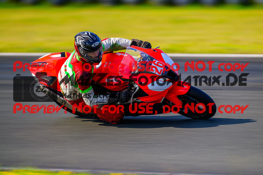 MaZZes_FotoMatrix_240725_6007705_7110 | ROT