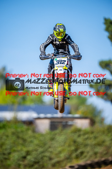 MaZZes_FotoMatrix_230916_1761 | S4