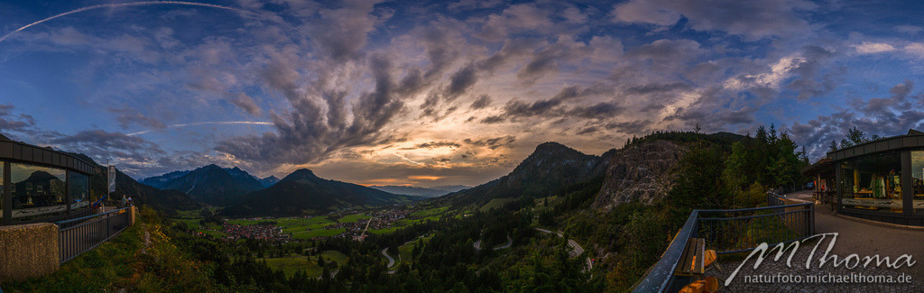 Abendstimmung Kanzel Jochpass | Dies ist der Online-Shop von naturfoto.michaelthoma.de. Ich bin leidenschaftlicher Naturfotograf und fotografiere von der Andromedagalaxie bis zum Zwergtaucher, von der Ameise bis zum Orionnebel alles was mit Natur zu tun hat. Hier kann eine Auswahl meine - Realisiert mit Pictrs.com